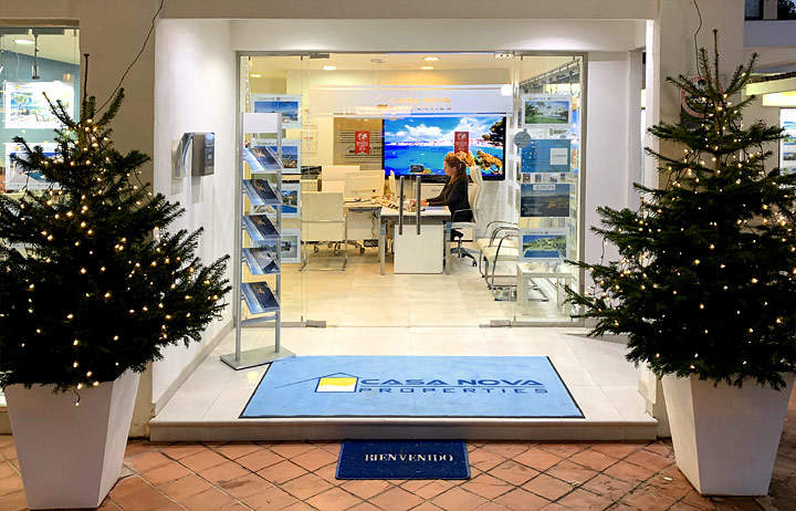 Casanova Eingang Office