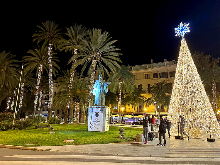 Erleben Sie den Lichterglanz von Mallorca in der Vorweihnachtszeit! 