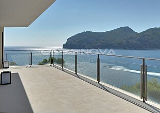 Ref. 296978 | Nuevo chalét de lujo con accesso al mar y casa separada