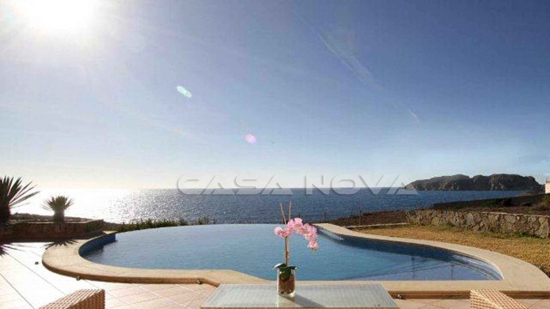 Luxury villa Mallorca in first sea line
