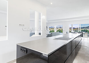 Ref. 2302144 | Moderne Villa mit Pool und Meerblick