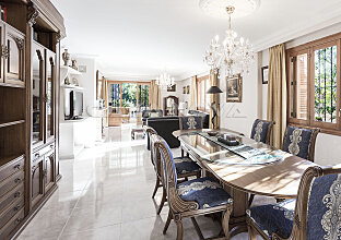 Ref. 2502190 | Schickes Esszimmer mit großen Fensterflächen