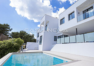 Immobilien Mallorca : Moderne Villa in beliebter Südlage