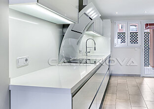 Ref. 1202430 | Fully equipped fitted kitchen with high quality fittings