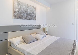 Ref. 1202769 | Stilvoller Schlafzimmer mit Terrassenzugang