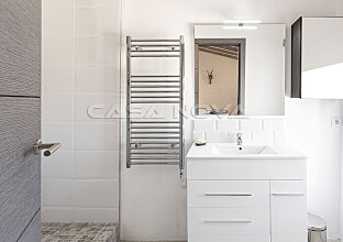 Ref. 2402800 | Modernisiertes Badezimmer mit Dusche
