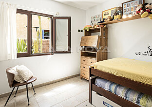 Ref. 2302835 | Encantador dormitorio con luz natural