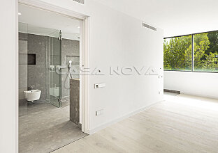 Ref. 1302838 | Large double bedroom with bathroom en suite