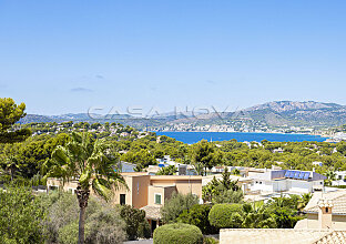 Ref. 2402842 | Great panoramic views of the surroundings and the sea 