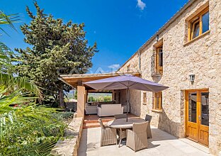 Ref. 2503110 | Villa im Fincastil mit viel Charakter und malerischem Landschaftsblick
