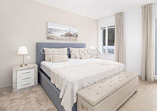 Ref. 2403198 | Bright bedroom