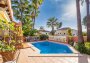 EXCLUSIVO: Villa de golf en Mallorca con piscina