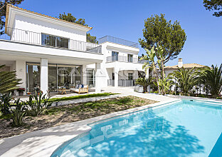 Ref. 2403115 | High quality modernized villa with sea view from the roof terrace