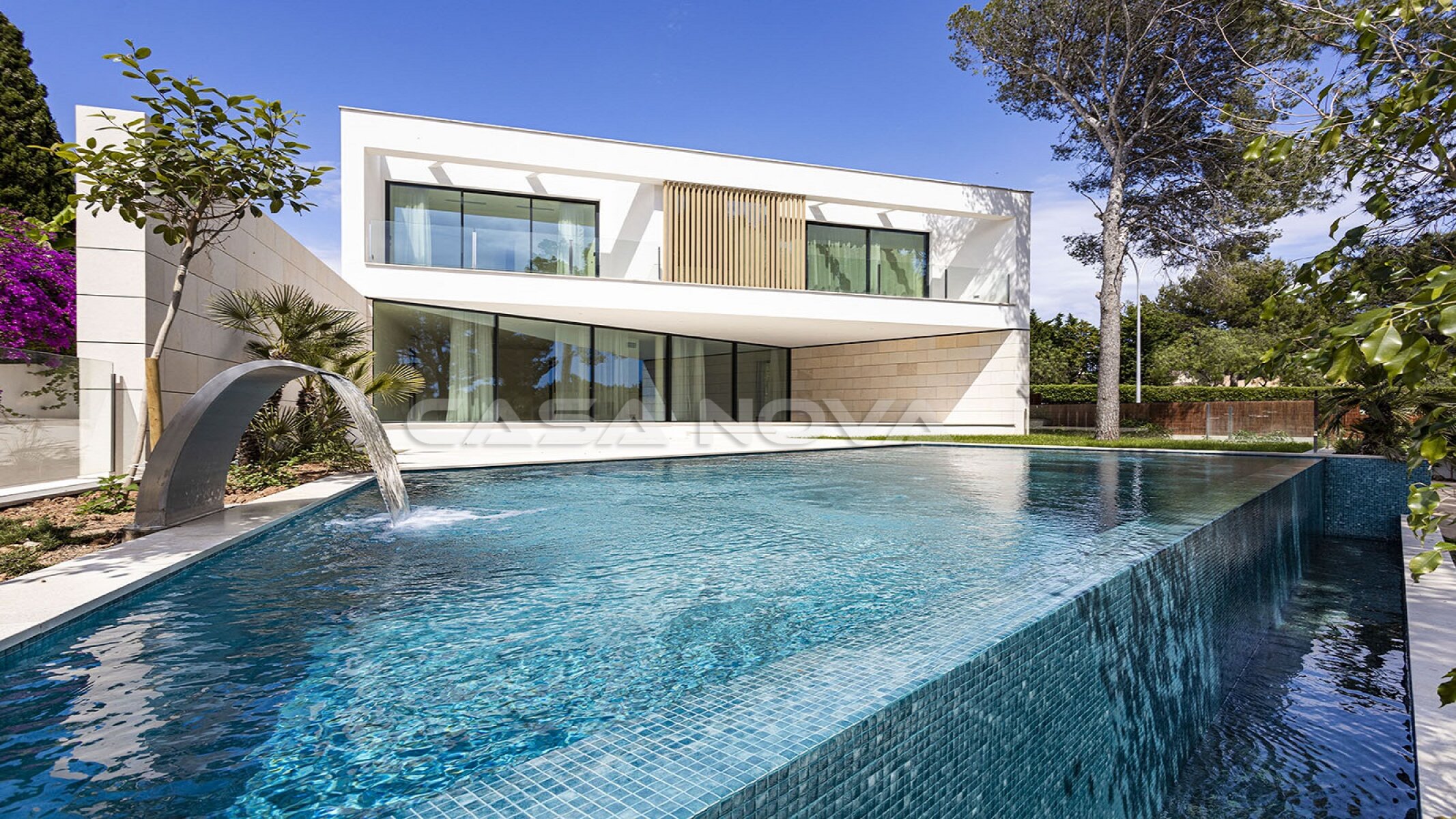 Beeindruckende Neubau Villa Mallorca mit viel Charme