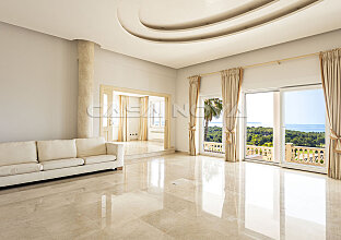 Ref. 2303247 | Toller Ausblick in die Umgebung vom Wohnzimmer