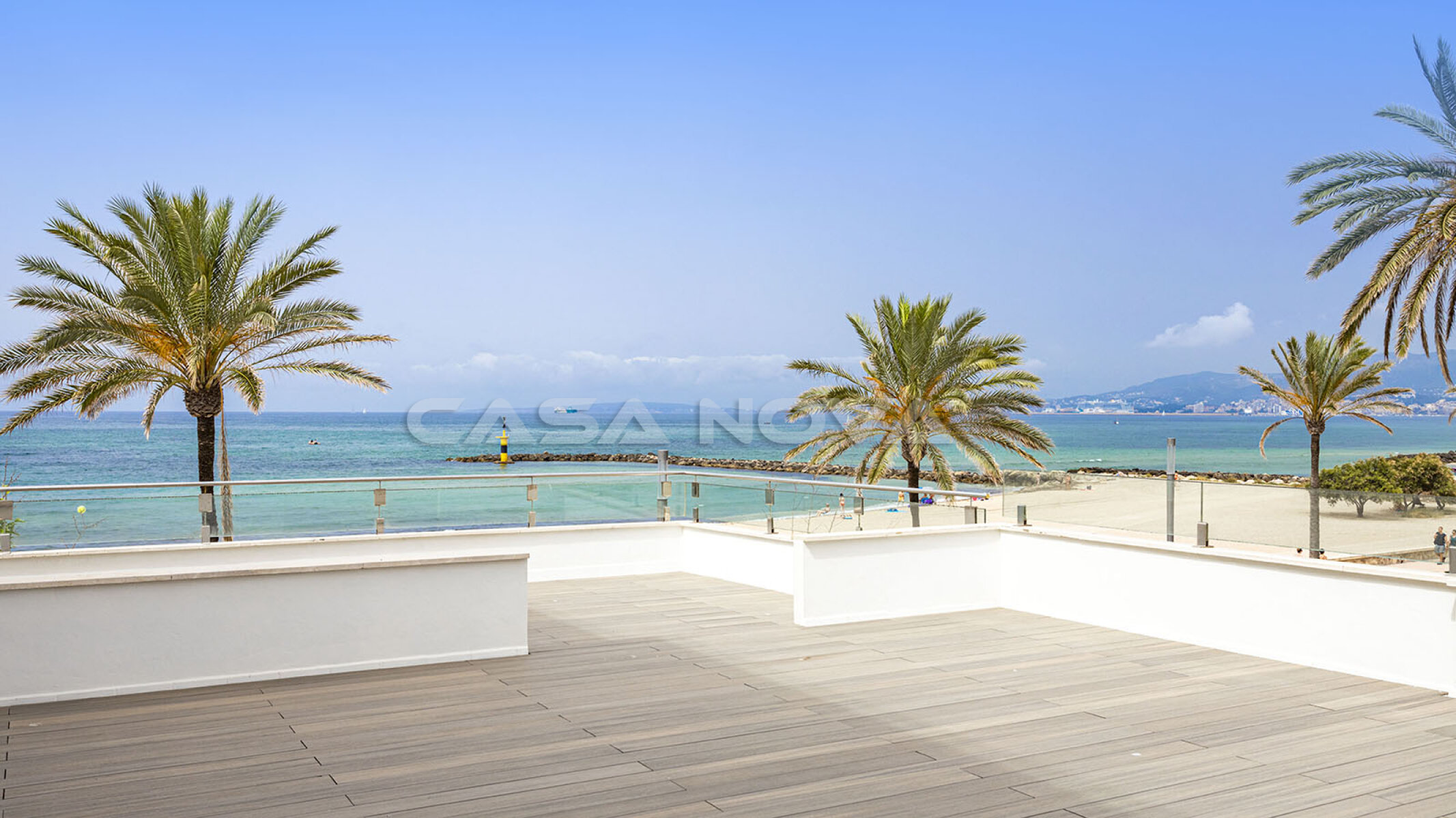 Moderna villa en 1 lnea de mar directamente en la playa