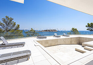 Ref. 2502943 | New villa Mallorca in 1st sea line and panoramic view