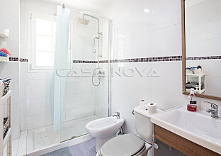 Ref. 2503272 | Fully equipped bathroom