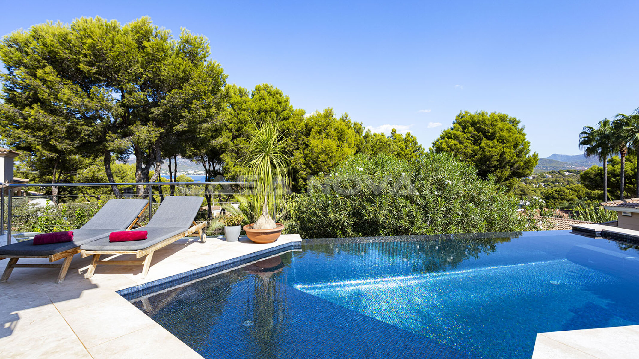 Refreshing swimming pool with views of the surrounding area