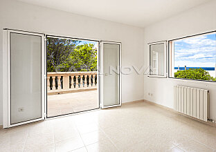Ref. 2503290 | Wohnzimmer mit Terrassenzugang