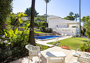 Ref. 2303297 | Mallorca Villa mit Pool umrandet von Sonnenterrassen