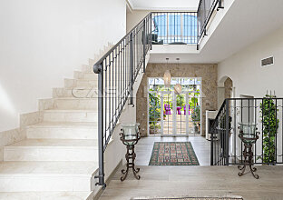 Ref. 2303391 | Escalera