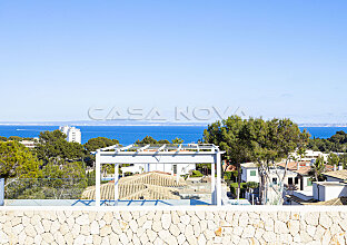 Ref. 2403404 | Exquisita villa de lujo con vistas al mar en precioso pueblo costero