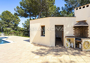 Ref. 2403414 | Villa mediterránea con precioso jardín y piscina