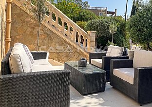 Ref. 2503445 | Elegante Villa in gepflegter Anlage