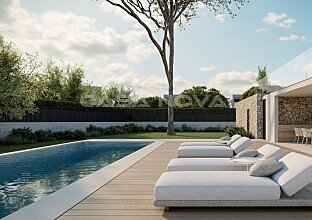 Ref. 2403279 | Refreshing pool surrounded by sun terraces