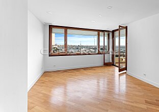 Ref. 1403507 | Modernised sea view penthouse directly at the marina