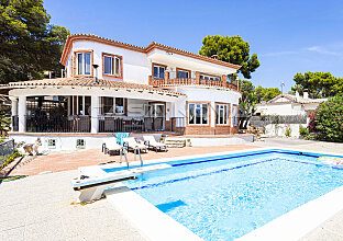 Ref. 2603513 | Mediterrane Villa mit Pool in ruhiger Wohnlage