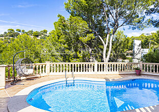 Ref. 2303523 | Great villa with swimming pool to refresh yourself