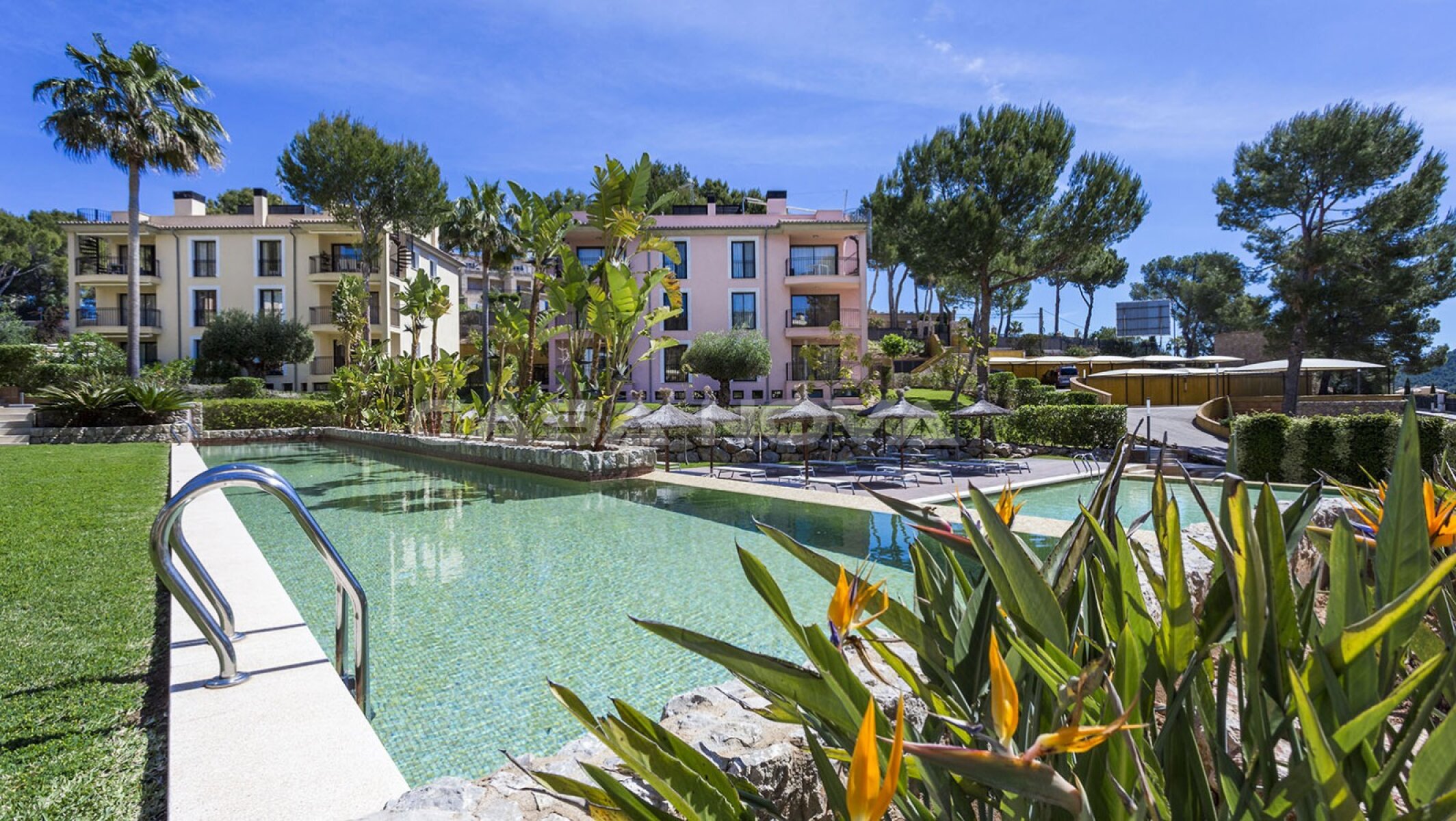 Stylish garden appartment in exclusive residential complex 