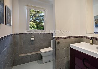 Ref. 2403599 | Romantic luxury villa with sea views