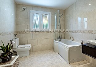 Ref. 2403599 | Romantic luxury villa with sea views