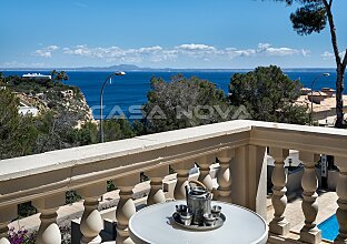 Ref. 2403599 | Romantic luxury villa with sea views