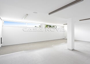 Ref. 2402747 | Recently completed luxury villa with sea views