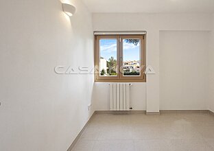 Ref. 1303684 | Renoviertes Apartment mit Teilmeerblick 