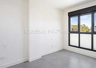 Ref. 1303716 | Neubau: Elegantes Penthaus mit privater Dachterrasse und privatem Pool