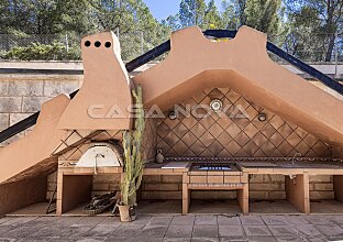 Ref. 2303718 | Mediterrane Villa mit viel Potenzial und Teilmeerblick 