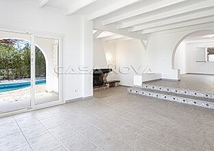 Ref. 2503720 | Einzigartige Villa mit viel Potenzial 