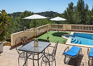Ref. 2551594 | Precioso chalet con vistas panorámicas y piscina en zona privilegiada