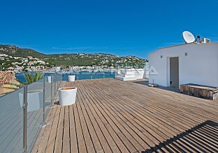 Ref. 1303743 | Unique penthouse in Port Andratx with breathtaking views of the harbor and the sea