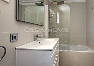 Ref. 2503745 | Encantadora villa de estilo mediterráneo en un barrio codiciado