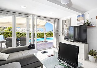 Ref. 2403793 | Villa in 2. Meereslinine mit tollem Meerblick von der 1. Etage 