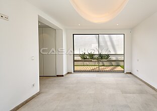 Ref. 2402757 | New constructed villa in 1st sea line