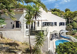 Ref. 2403810 | Elegant Villa in Costa de la Calma 