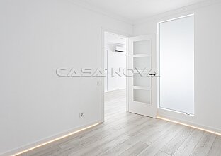 Ref. 1203814 | Piso reformado en 1a línea de mar