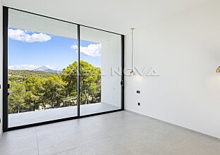 Ref. 2403579 | Luxurious new-build villa with stunning views
